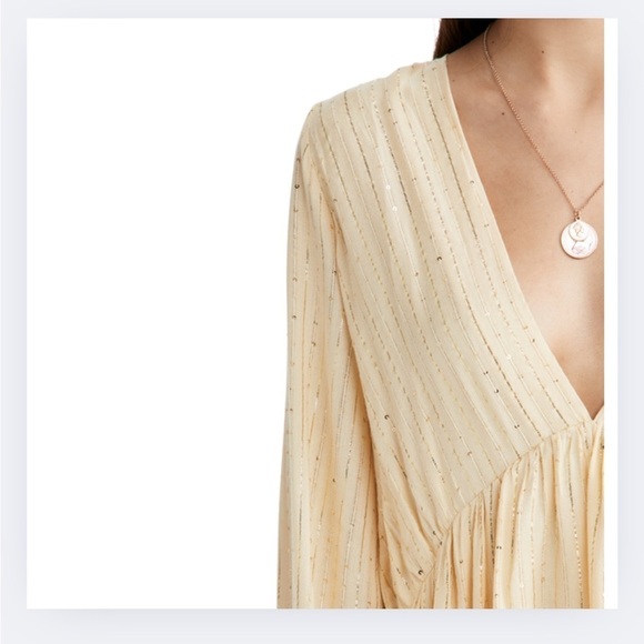 Sundress Chicago Short Dress with Sequins - Picture 5 of 10